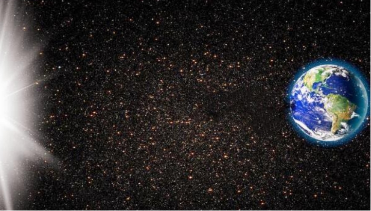 |若地球向太阳靠近30000米左右，人类还能继续生存吗？