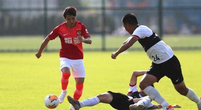 广州恒大：一波8-1！恒大阵容已蜕变蓄力争4冠，半年0赛事仍是“东亚之王”