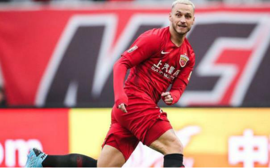 上海上港|阿瑙因伤高挂免战牌，上港已未雨绸缪找好三大替身，值得球迷期待