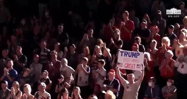 美国▲特朗普的这场美国“独立日”庆典，太可怕了！