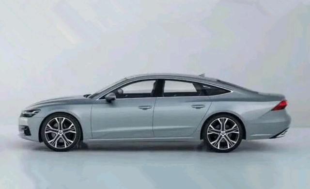 奥迪A7|奥迪A7L“你长大了”，终于有哥哥的样子，请受A6L一拜