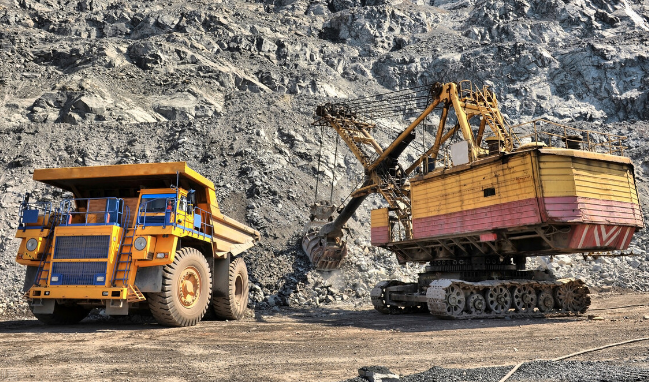 |邻国经济发展受阻，钢铁、铁矿石降价出口，这个便宜我们该占吗？