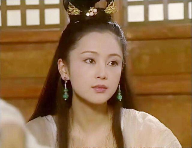 陈红|怀孕“逼宫”倪萍,“踢走”杨幂,强势“护犊子”的陈红有多辣