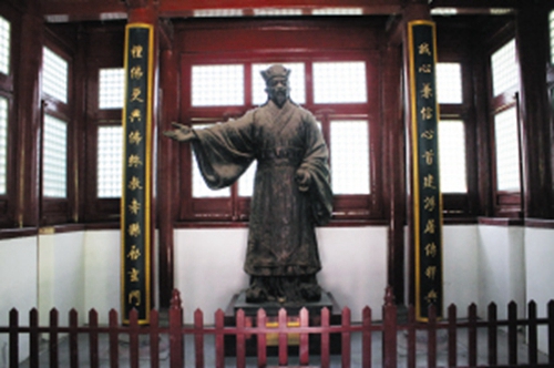 恩人|三国最歹毒的武将,背信弃义专杀救命恩人,如今仍享受香火供奉?