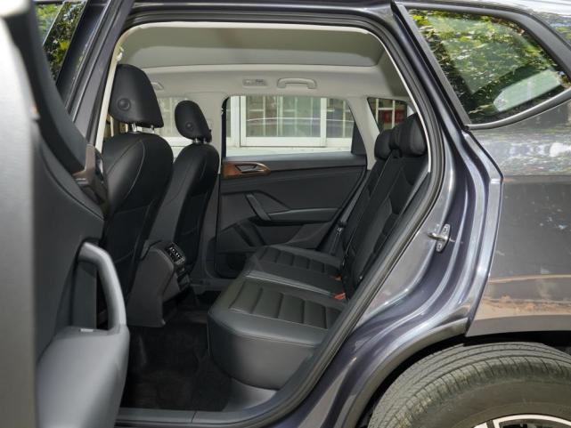 大众汽车|CRV终究败给了它，16.58万降至11.38万，成大众旗下主力SUV