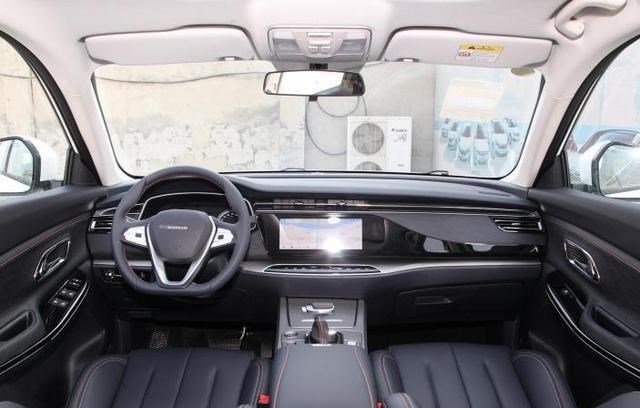 『长安汽车』12万的长安欧尚X7好吗?提车240天后,车主说了四个字