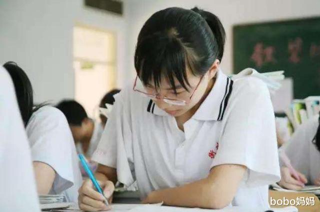 物理|2021年全国高考方案落实，14个省采用“新高考”模式，复读生更难