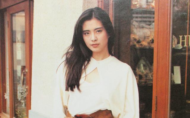 「关之琳」这9位明星都美若天仙,但却没有生小孩,你最惋惜谁的美?