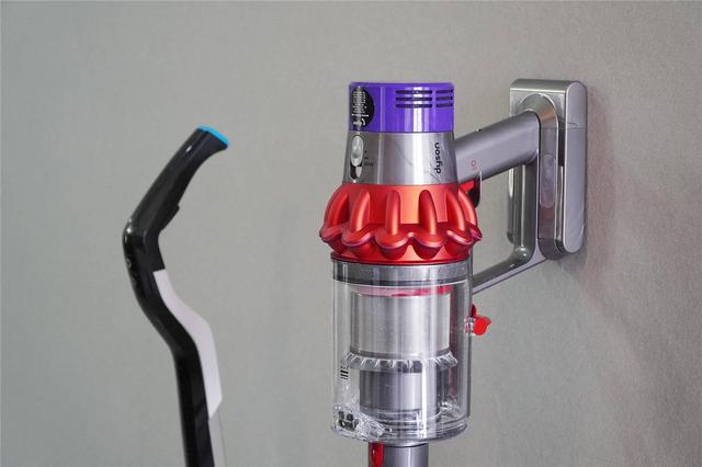 戴森|洗地机or吸尘器？戴森和必胜之间的性能大比拼！