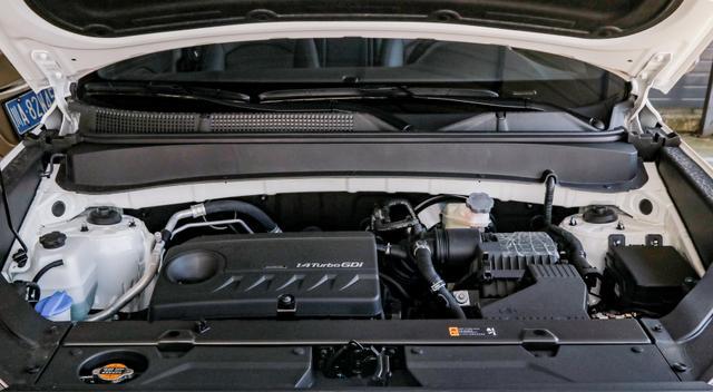 现代ix25|现代ix25和ix35有什么不同,各自性价比最高的是哪款车?