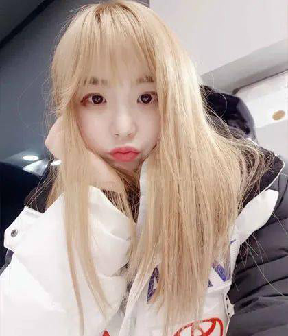 健身|124斤肌肉强壮的女生,房间全是健身器械,努力的人总是那么优秀