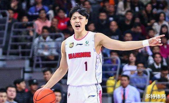 『广东男篮』三场力砍45+22！宏远22岁天才后卫王者归来，已预订国家队门票？