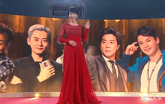 TVB頒獎禮“醜態百出”：倆小花搶男伴太尷尬，她胖得勒出幾層肚腩-圖2