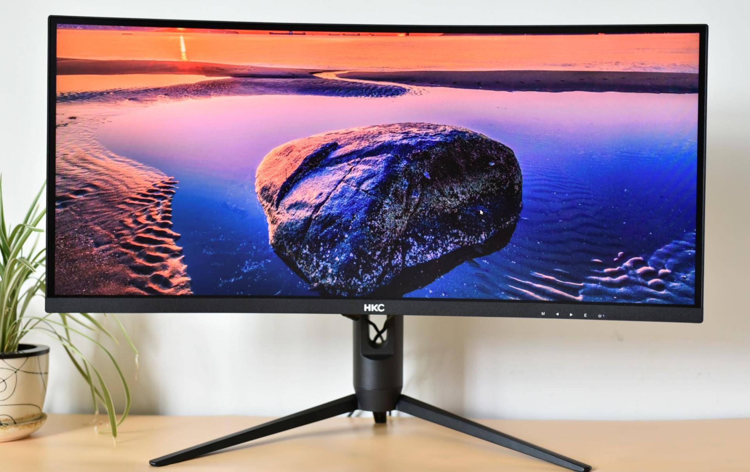 显示器|满足大片观影画质—HKC C299Q宝藏显示器
