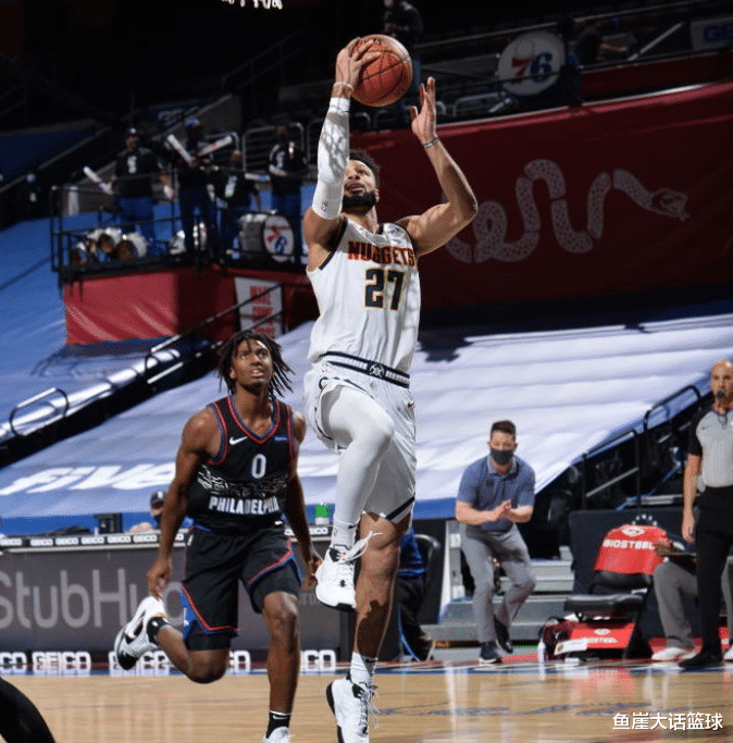 76人队|轰39+7仍输球！格林成铁匠，霍华德也很无奈，掘金6人上双屠76人