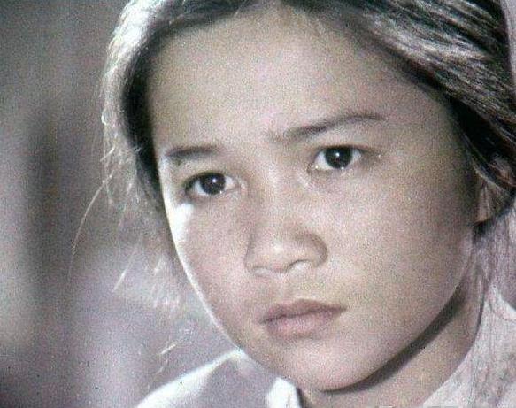 蔡明|从“春晚钉子户”到“众人嫌弃”，1年丧失2位至亲的蔡明今怎样了