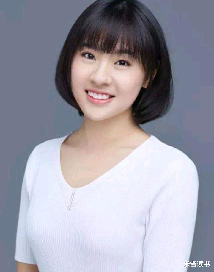 广西|15年前,曾以763分考大学,背父亲上学的广西女孩,现状如何?