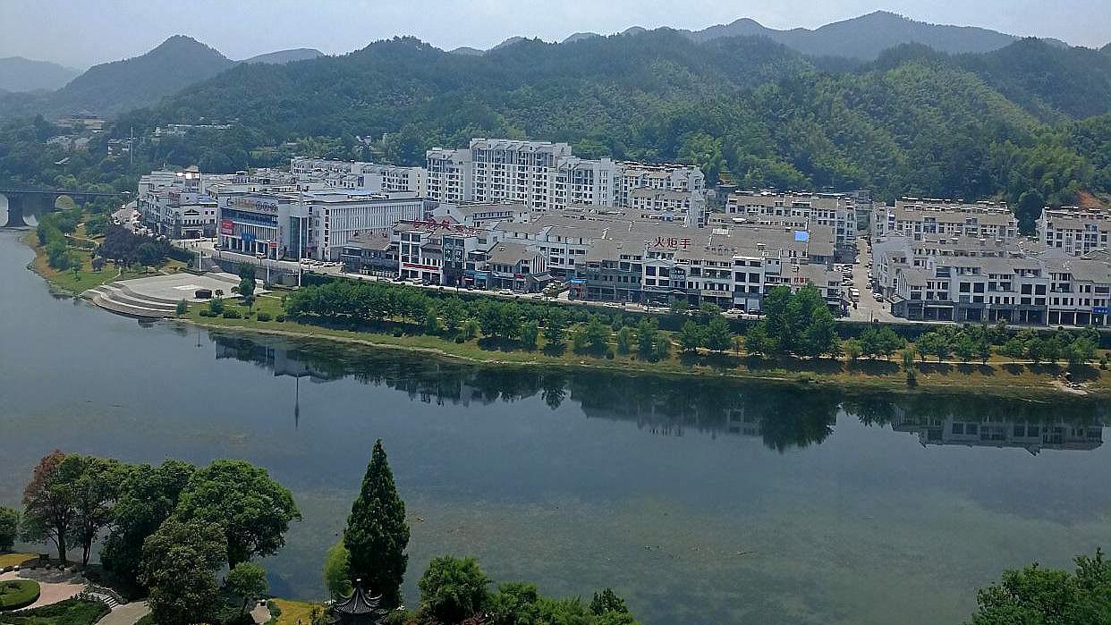 【徽州】皖南这座古城，景美宜居，山水幽深处的人间仙境