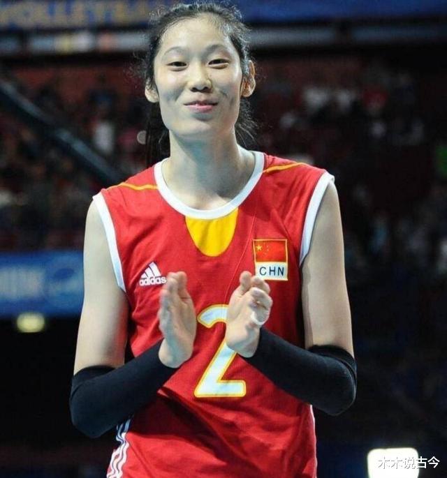 「周苏红」最美女排奥运冠军,曾照顾瘫痪前夫5年后嫁富商,现任厅级高官