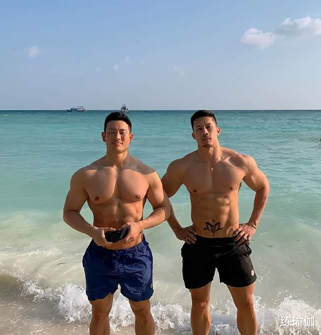 运动|泰国一和尚走红，8块腹肌让人想破戒，难以想象是200斤的胖子