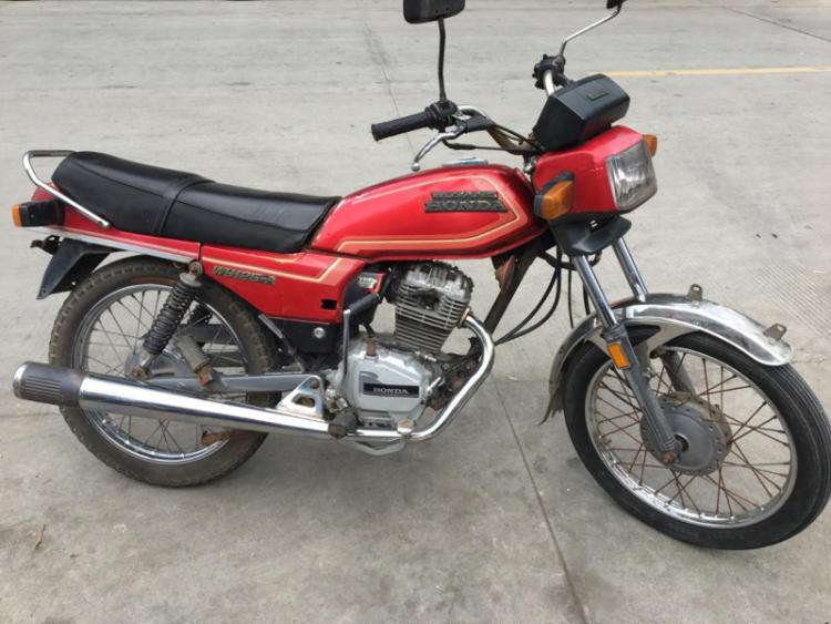 「铃木」80后记忆中的那些经典的摩托车之跨骑篇