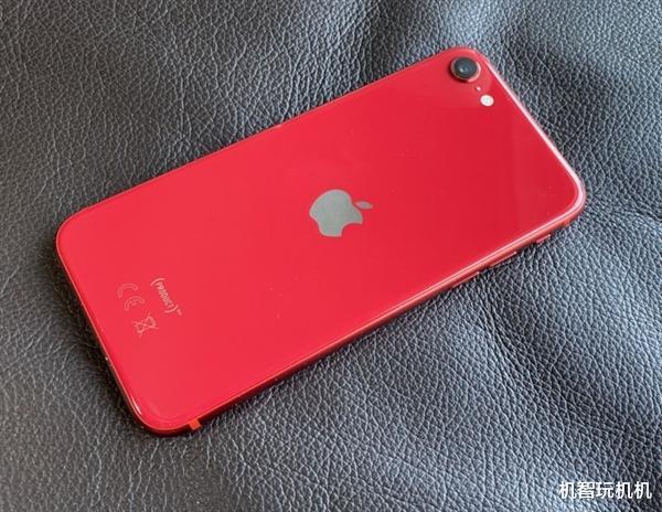 小屏|看了iPhone12，终于理解国产手机为什么做不出小屏旗舰了