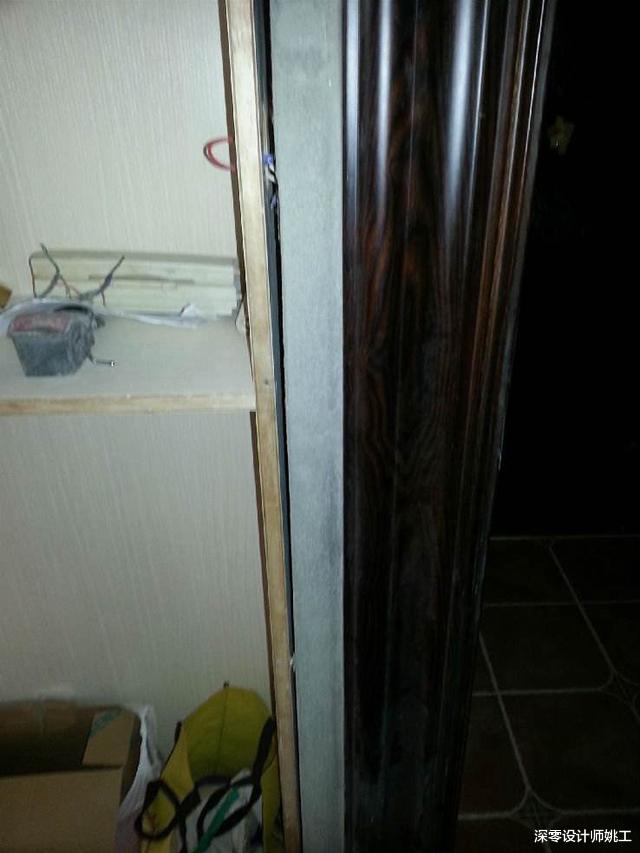 ▲定制衣柜讲究多，靠墙一侧2种情况不加收口条，刚完工你准想拆