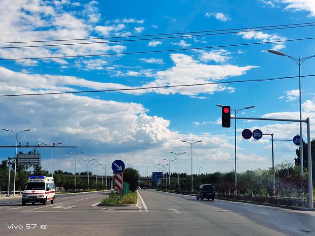 imx686|vivo S7拍照体验：人像出色，风景不俗，夜景一般