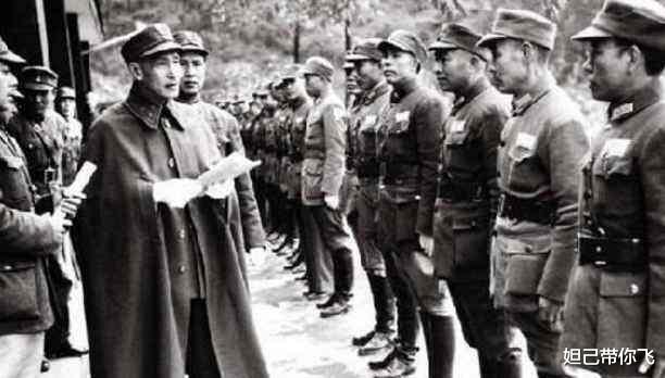 【张学良】张学良拥有30万军队，为什么被软禁54年间，无一人救援？