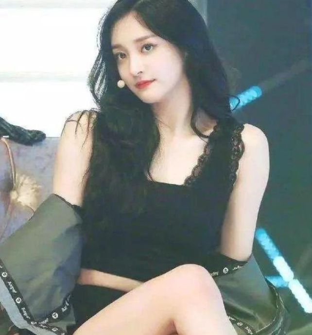 [周洁琼]“你们中国人”？韩国奋斗8年的中国女星，现如今硬是回国捞金