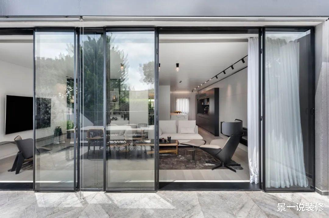 []现代轻奢风格别墅，黑白色的装修简单、大气好看，大爱啊！