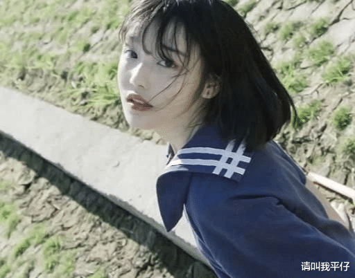 「中小学」为什么初中多半都是“异性同桌”?班主任的小心思,你不懂了吧