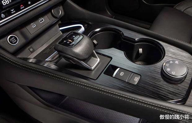 本田CRV|超高颜值+1.5T发动机，2020款“奇骏”国内首现，CR-V的麻烦来了