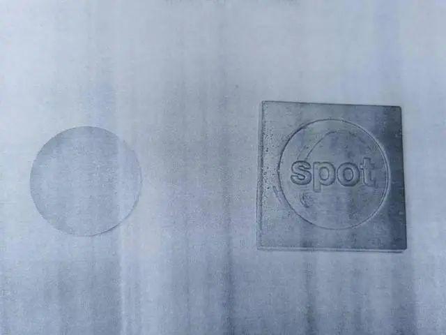 『奥巴马』女留学生出国买了一堆“巧克力”“蛋糕”!结果被警察带走了