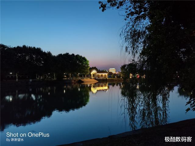 5G■2K+120Hz！堪称新一辈安卓机皇，国产小品牌的成功逆袭