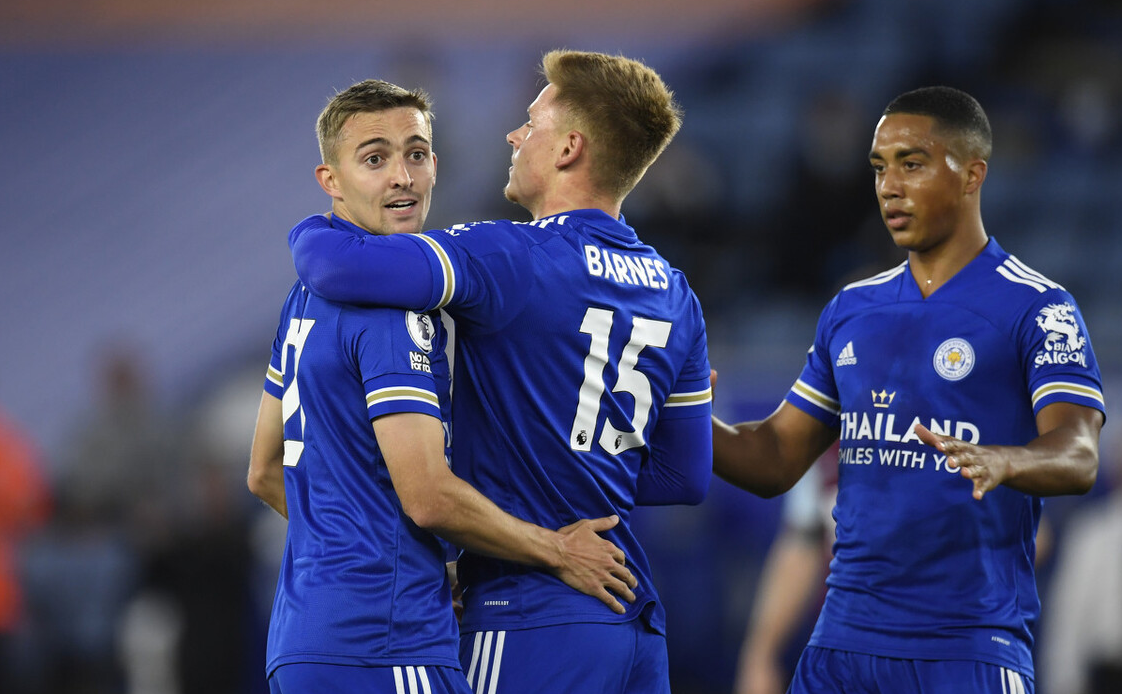 英超|逆转！从0-1到4-2！英超4.6亿劲旅两连胜，冲上积分榜榜首