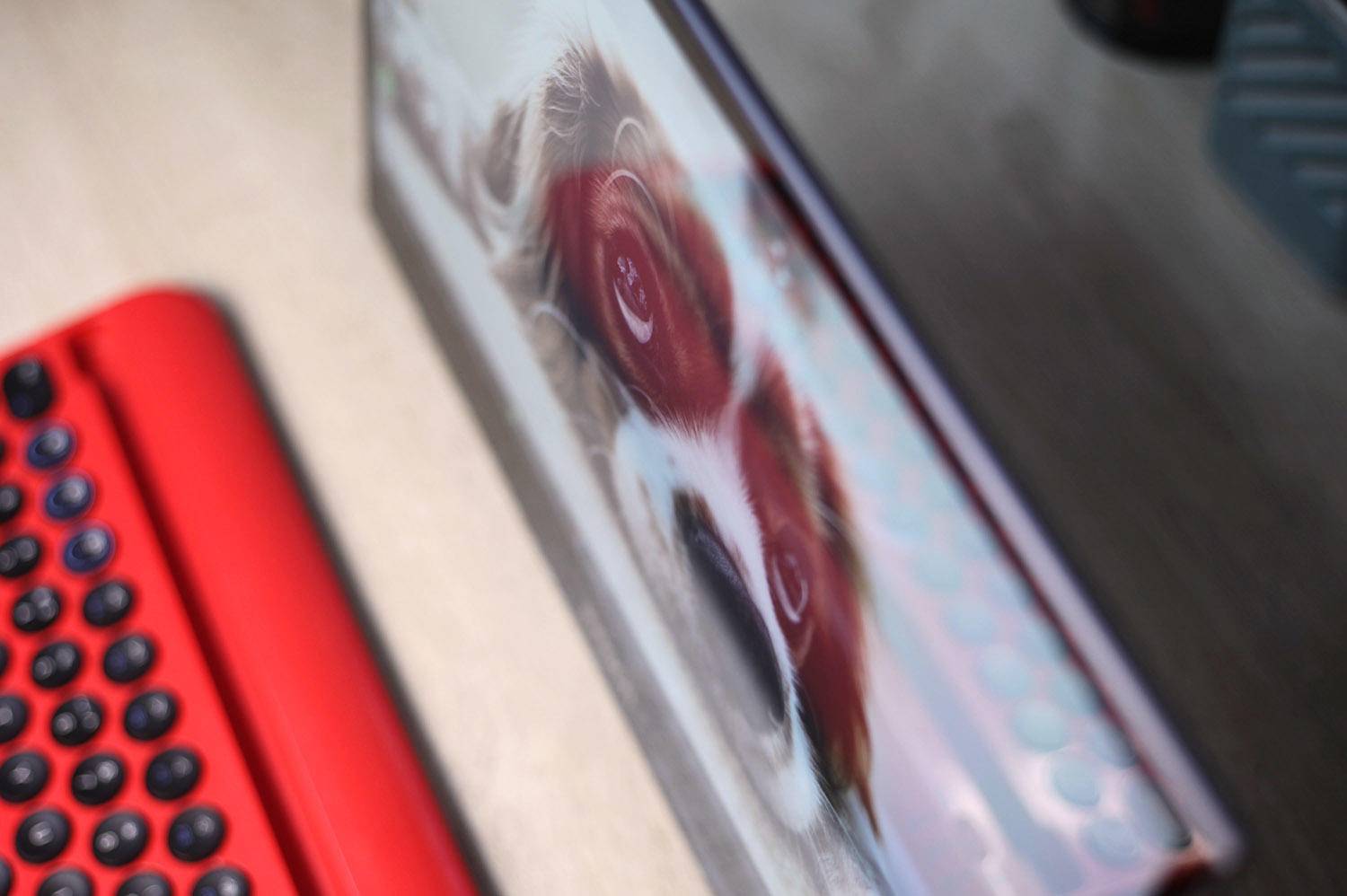 显示器|超薄，折叠，触屏，高色域，144Hz！Innocn便携显示器测评