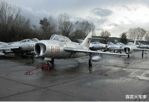 阿尔巴尼亚■比土耳其还可恶的国家，白拿中国167架战机，随后无情倒手西方