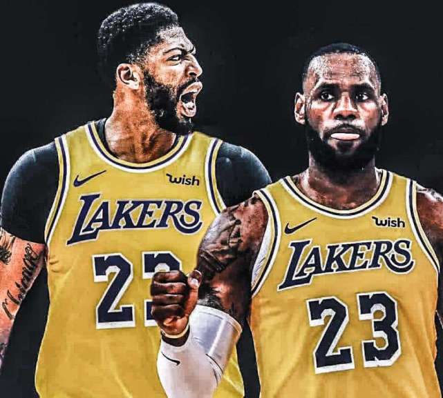 湖人队|恭喜湖人队!恭喜詹姆斯!顶薪续约正式达成,詹眉三连冠正式开启