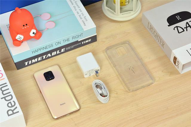 「红米手机」红米Redmi 10X Pro开箱：将MTK做到极致，2000元价位最强5G手机