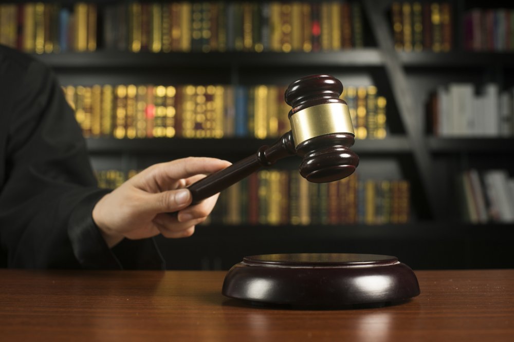 「江油」妻子人工受精怀孕，丈夫患癌离世，留遗嘱房产只给公婆，孩子咋办