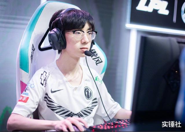 ig|LPL解说开团阿水不如泡芙差距太大!IG南风耽误宝蓝,早上早赢了