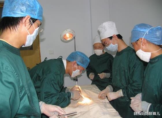 临床医学|大学“最累人”的3大专业，学生“脱发率”极高，毕业后却很吃香