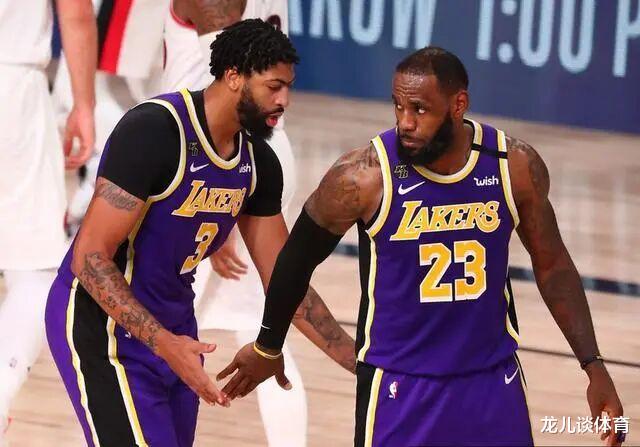 湖人队|总决赛，再无空砍！欧文如今后悔不，这一切本该都是属于你的