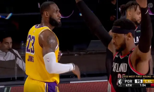 达米恩·利拉德|太狠了！刚开场就对利拉德下狠手，詹姆斯都没反应过来，湖人赢得真没毛病