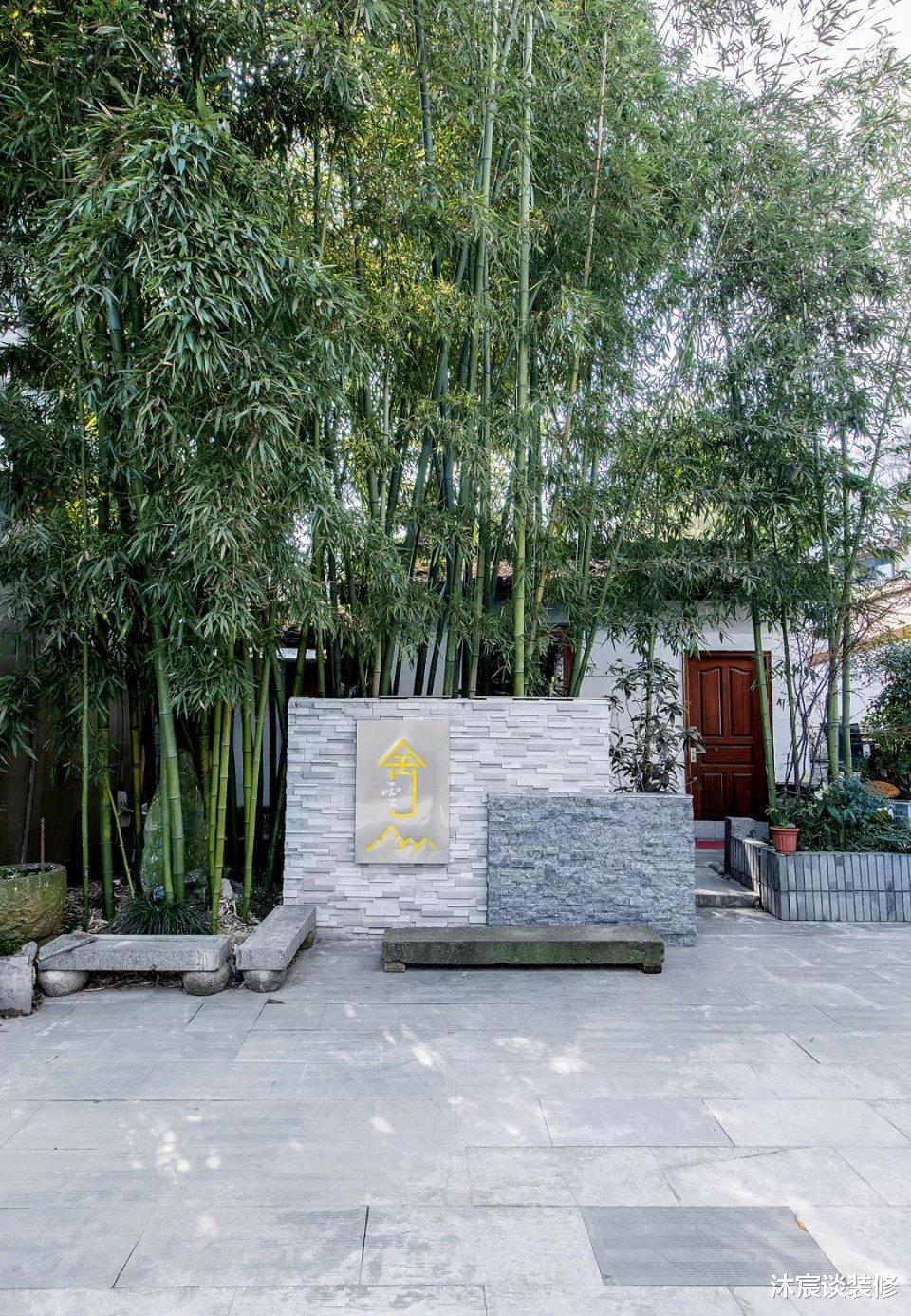 「」他在农村建一栋养老房，室内素雅大气，美如画卷，还有中式大庭院
