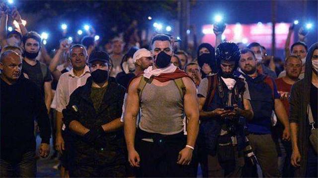 白俄罗斯|事情越闹越大，西方国家相继行动！紧要关头，中国外交部也表态了