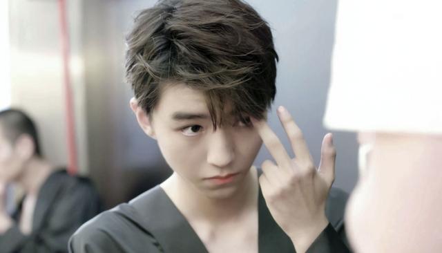 「TFBOYS」TFBOYS三人发展差距大，一位新剧毫无水花，一位新剧播出就成爆款