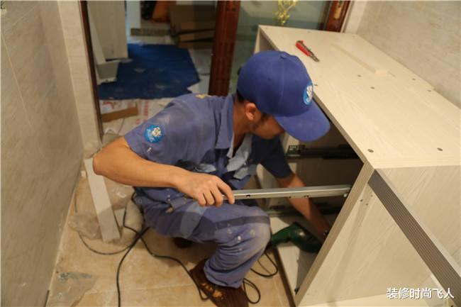 『』厨房橱柜万万要这样安装，住久就知有多实用，懊悔现在才察觉