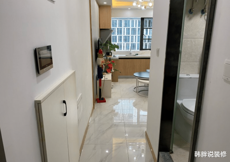 【】首付20万买30㎡小复式，楼上楼下装出两室一厅，一个人住太舒服了